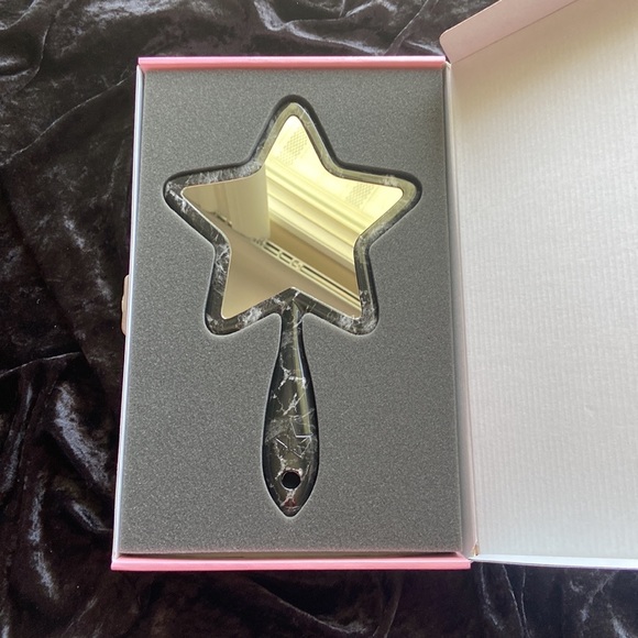 ‼️PRICE FIRM‼️LE- Jeffree Star Black Marble Mirror- NIB⭐️ - Picture 4 of 7